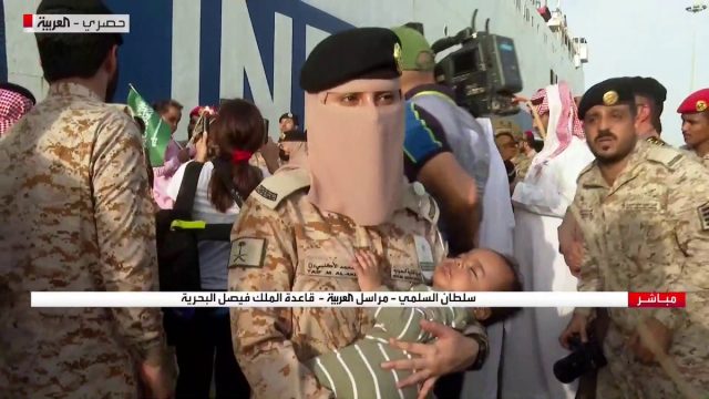 ترند ” مقطع متداول ”

مجندة سعودية تحتضن طفلاً ضمن القا